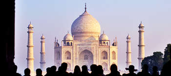 Arabistik Auschnitt einer Moschee.