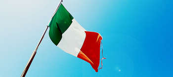 Italienisch Abbildung der italienischen Flagge.