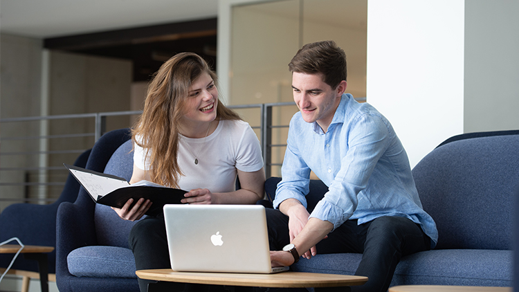 Online Bachelor Day: Finde das richtige Studienprogramm für Dich ...